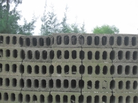 Gạch block xây tường 3 lỗ rỗng R190